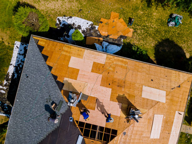 Best Residential Roofing Contractor  in Breckenridge, MI